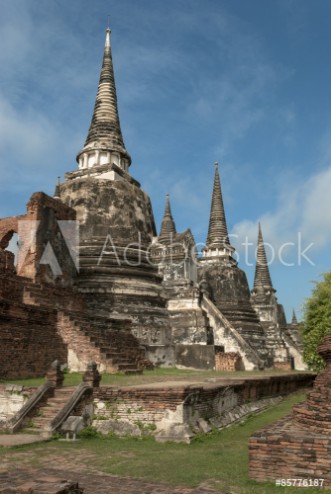 Picture of Tailandiaayutthaya pagodas vertical